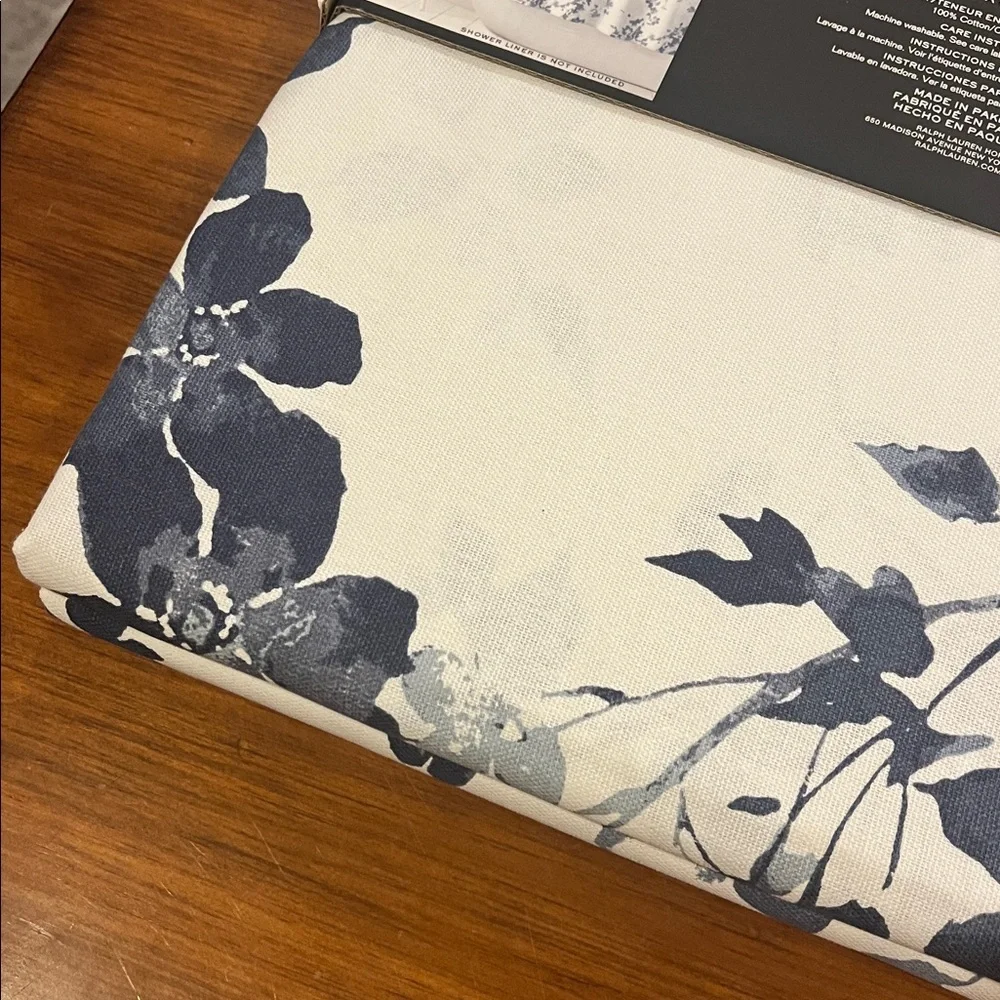 Ralph Lauren Shower Curtain Floral 70”x72” white blue new
